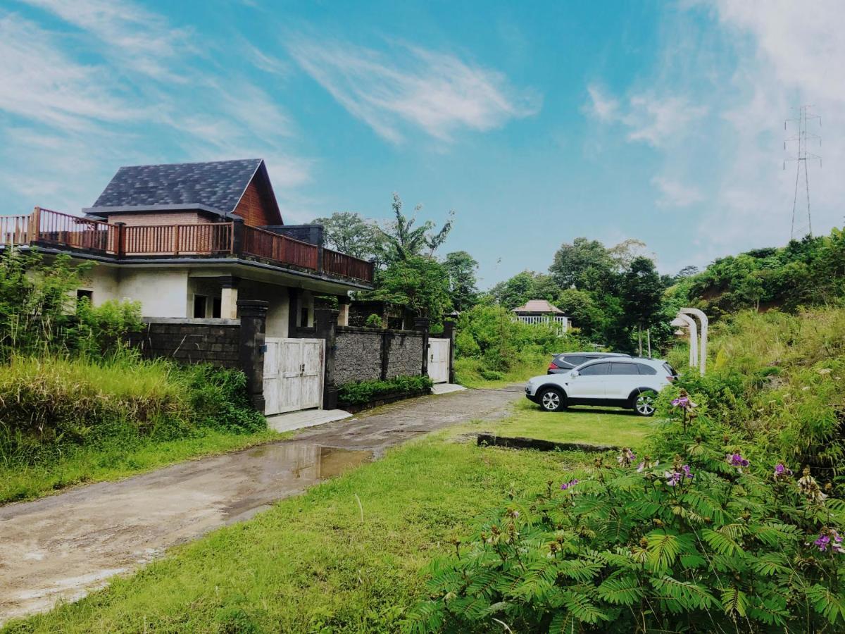 Buyan View Villa *