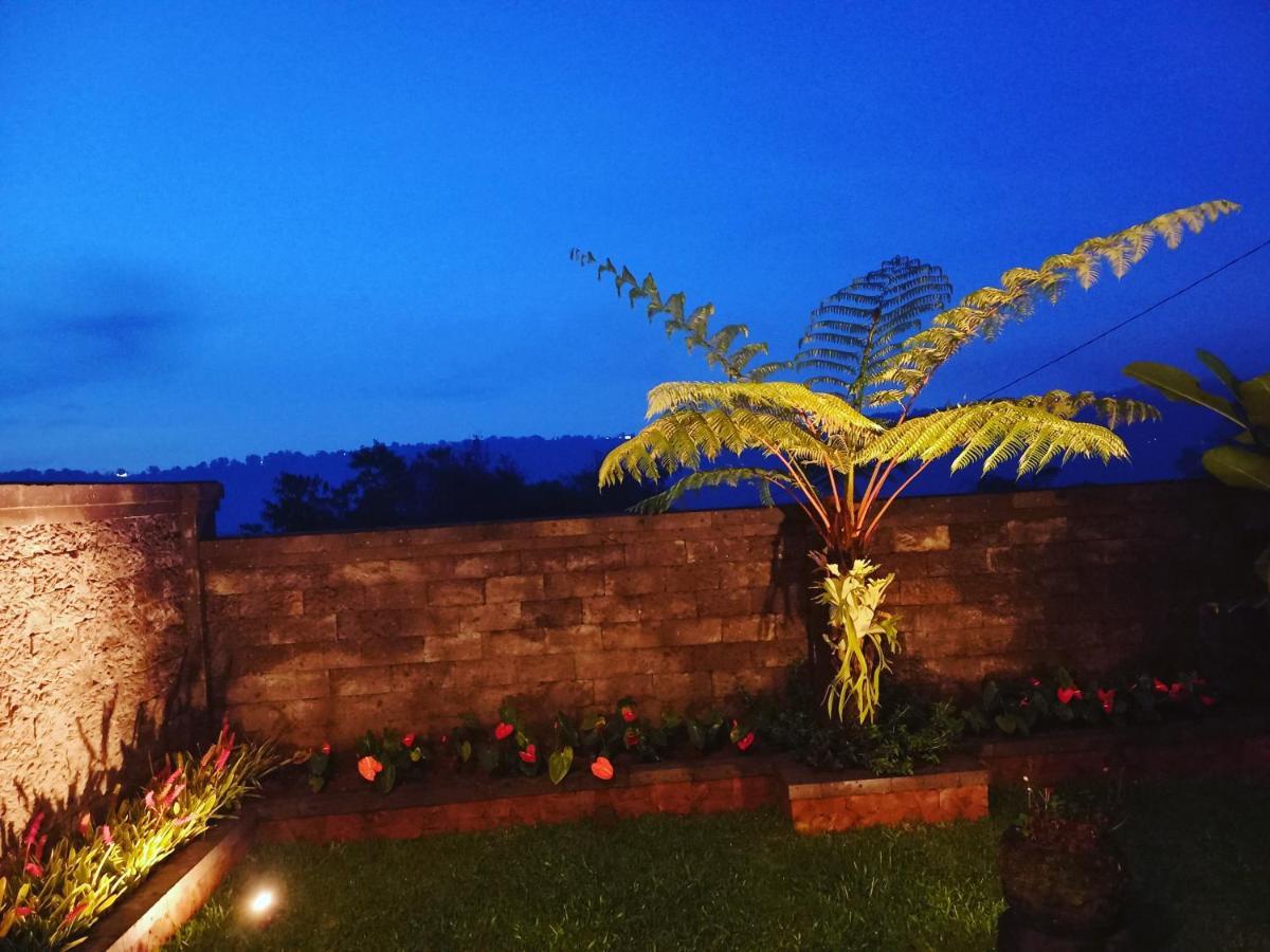 Buyan View Villa *