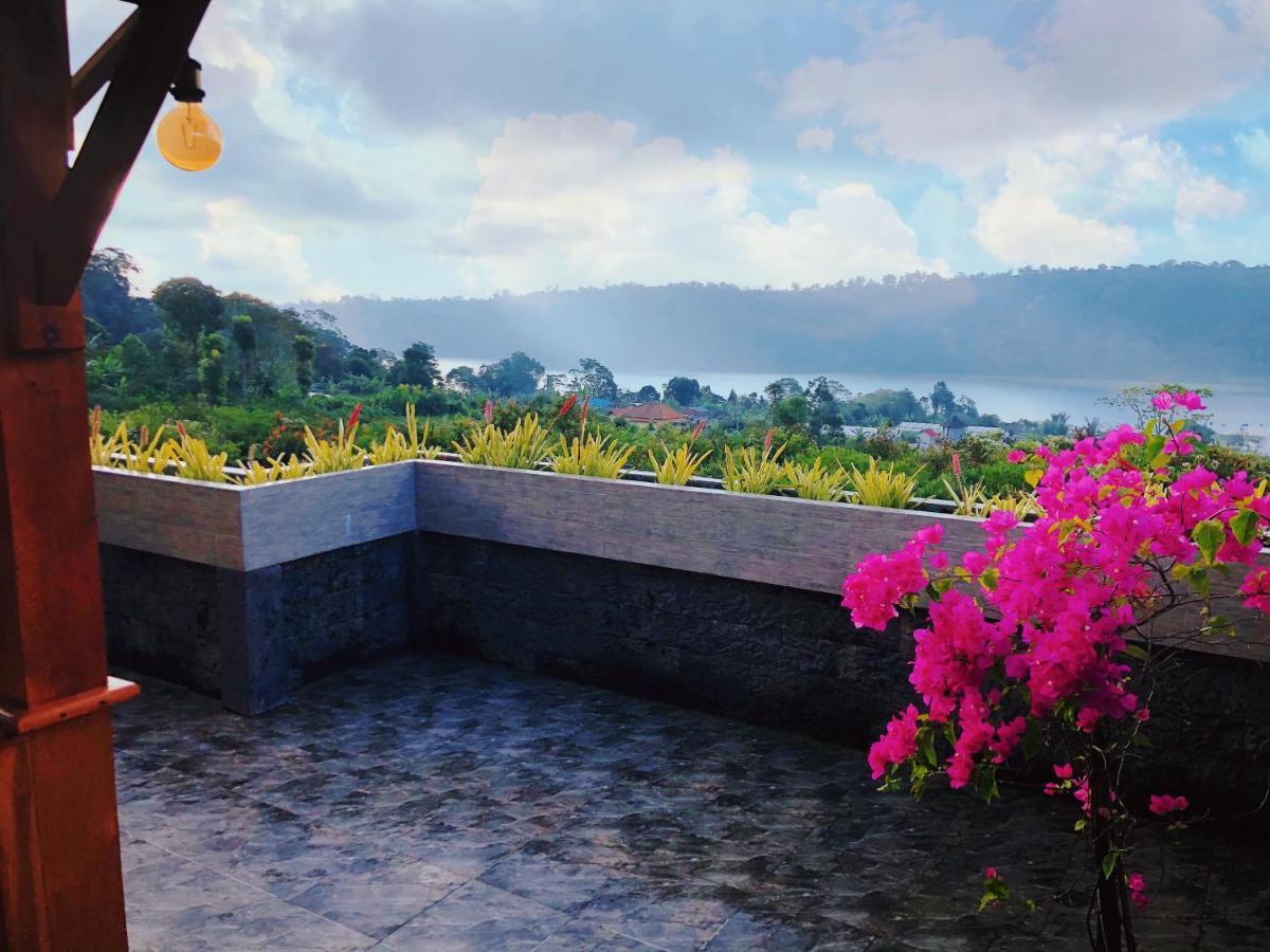 Buyan View Villa